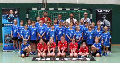 Handball-Schule mit Ex-Profi Chrischa Hannawald in Lahde Handball-Schule mit Ex-Profi Chrischa Hannawald in Lahde