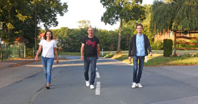 In Neuenknick packen Jung und Alt mit an In Neuenknick packen Jung und Alt mit an