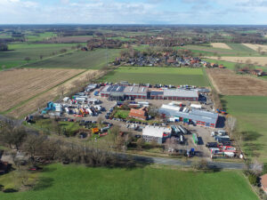 Das Gelände der Firma Wiese Fahrzeugbau in Meßlingen. Foto: Krischi Meier