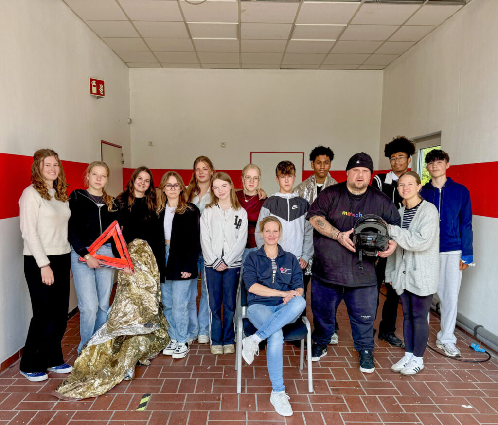 Die Ehrenamtler der Jugendförderung beim Erste-Hilfe-Kurs. Foto: ddm