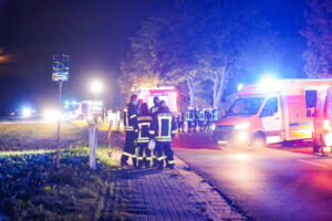 Der Unfall ereignete sich auf der Friller Straße in Lahde. Foto: Krischi Meier