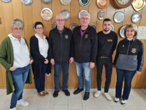 Die erfolgreichen IG-Schützinnen und Schützen mit von links: Wettkampfleiterin Marion Hendel, Marion Kleiber, Horst Rathert, Harald Wiese, Laurin Rathert und Alla Klenke. Foto: privat