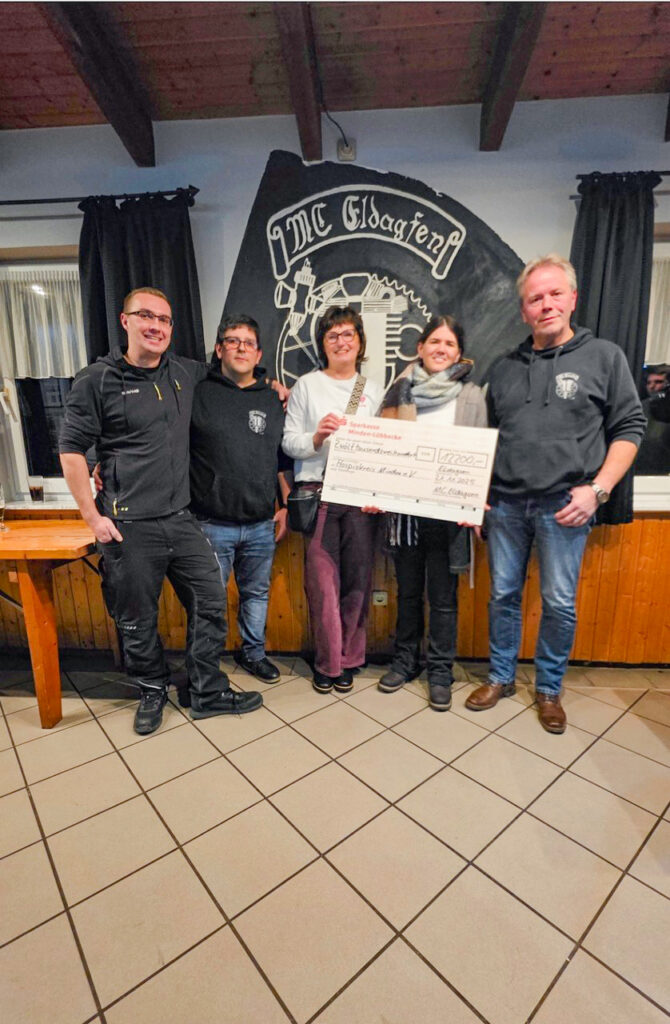 Ein Gänsehaut-Moment: Der MC Eldagsen hat einen Scheck in Höhe von 12.200 Euro an den Hospizkreis Minden übergeben. Foto: privat