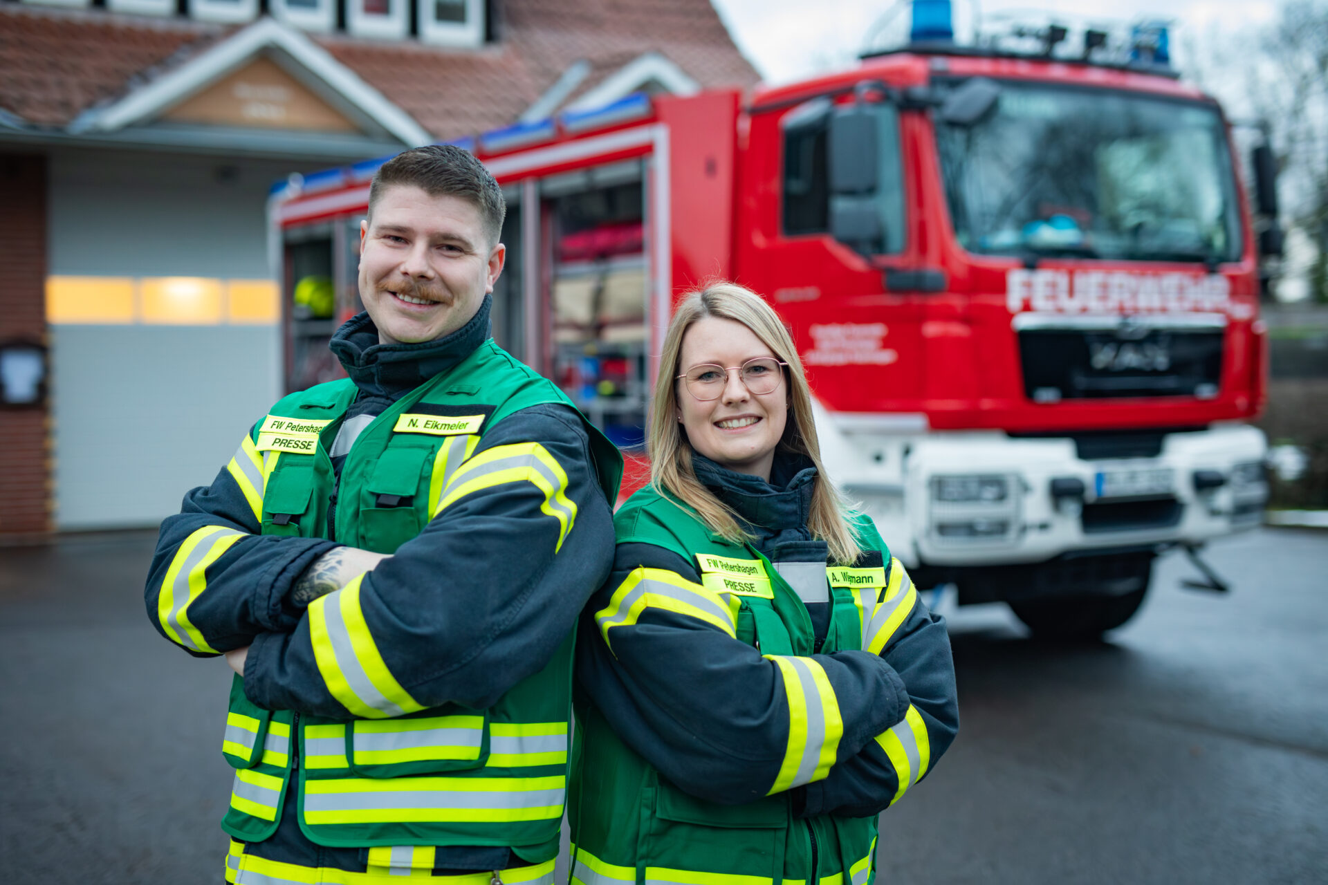 Für Nico Eikmeier und Alana Wiegmann ist das Ehrenamt Ehrensache. Foto: Krischi Meier