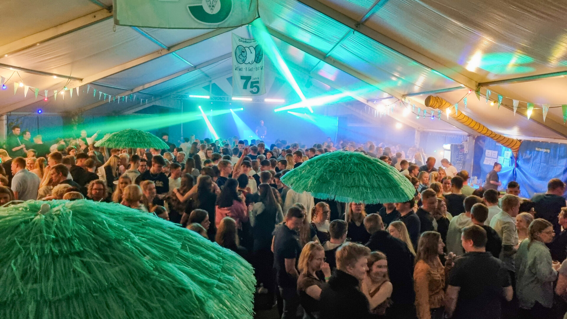 Großenvörde feiert den 1. Mai mit Tanz, Lauf und Bierzeltstimmung. Foto: privat