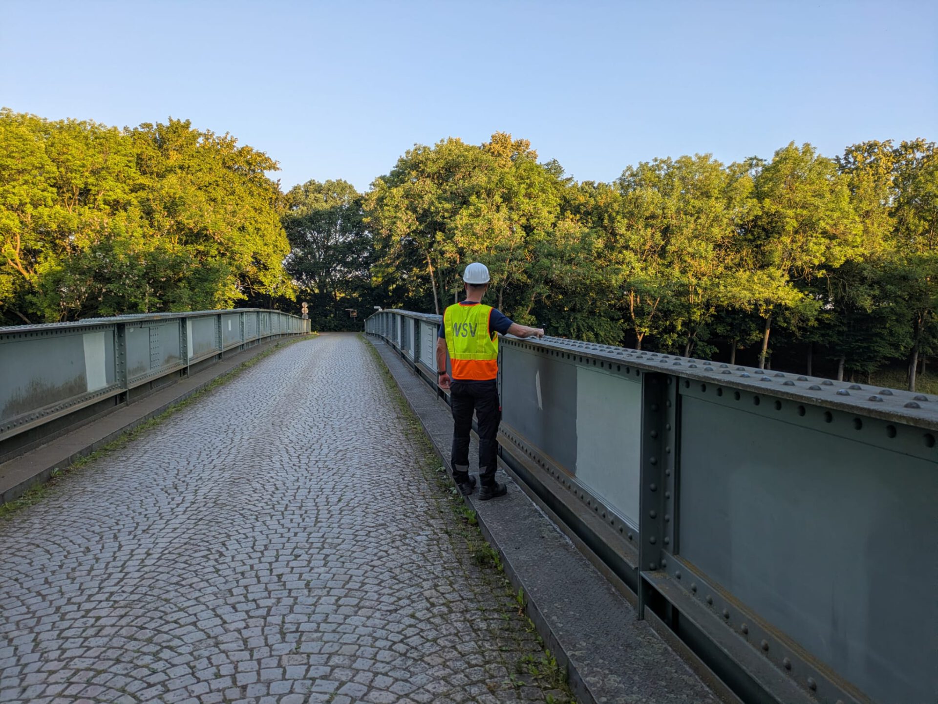 Die Brücke in Lahde kann künftig für Fahrzeuge mit einem tatsächlichen Gesamtgewicht von 16 Tonnen freigegeben werden. Foto: WSA Weser